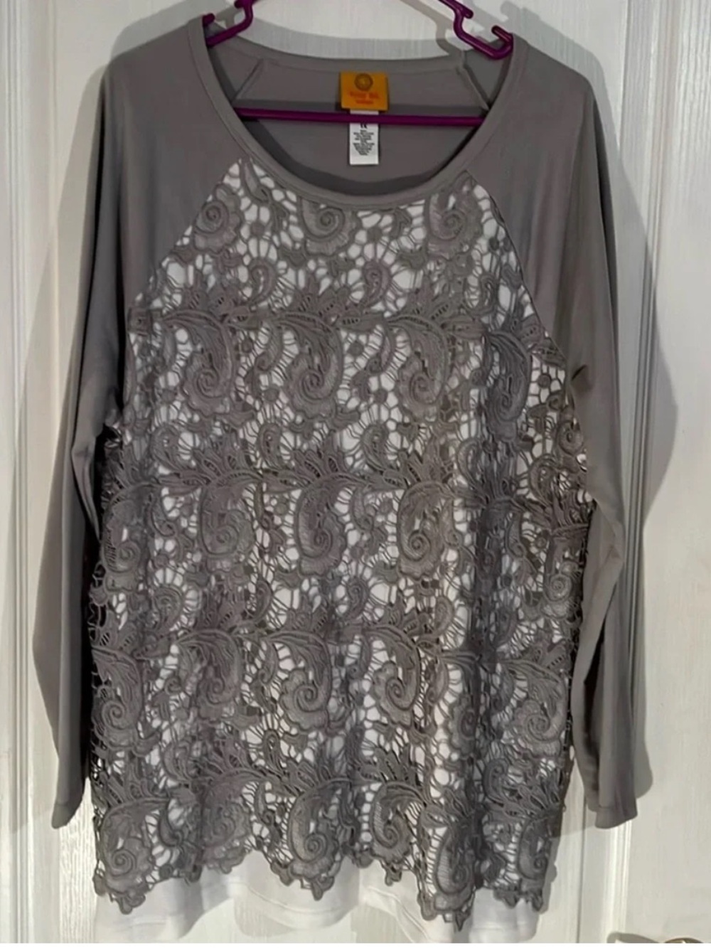 Ruby Rd. Gray Lace Overlay Long Sleeve Raglan Top